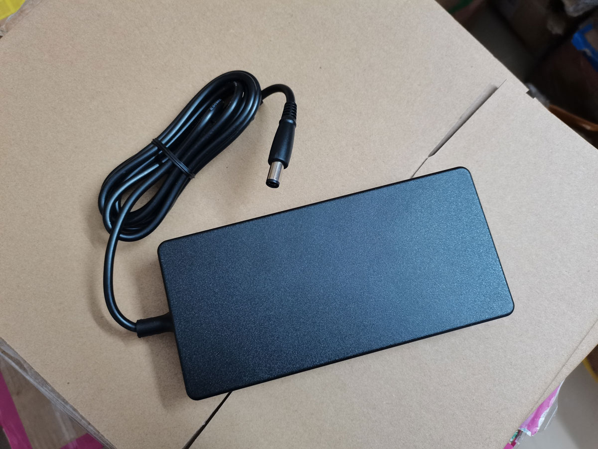 NEW Genuine Slim FSP 19.5V 11. – Pc Gaming Msi recenzja i cena