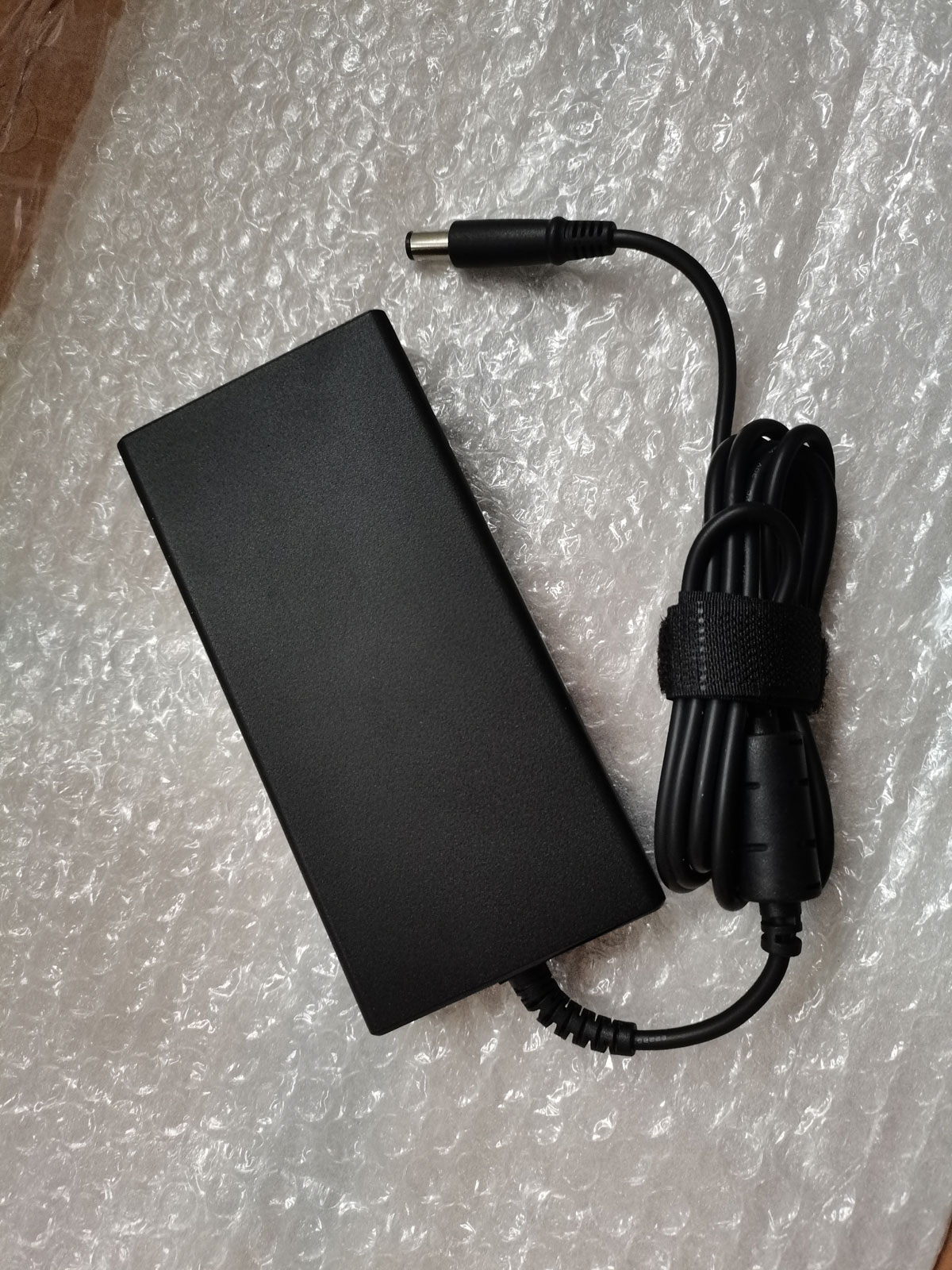 NEW Slim OEM Delta 19.5V 9.23A – Pc Gaming Msi recenzja i cena